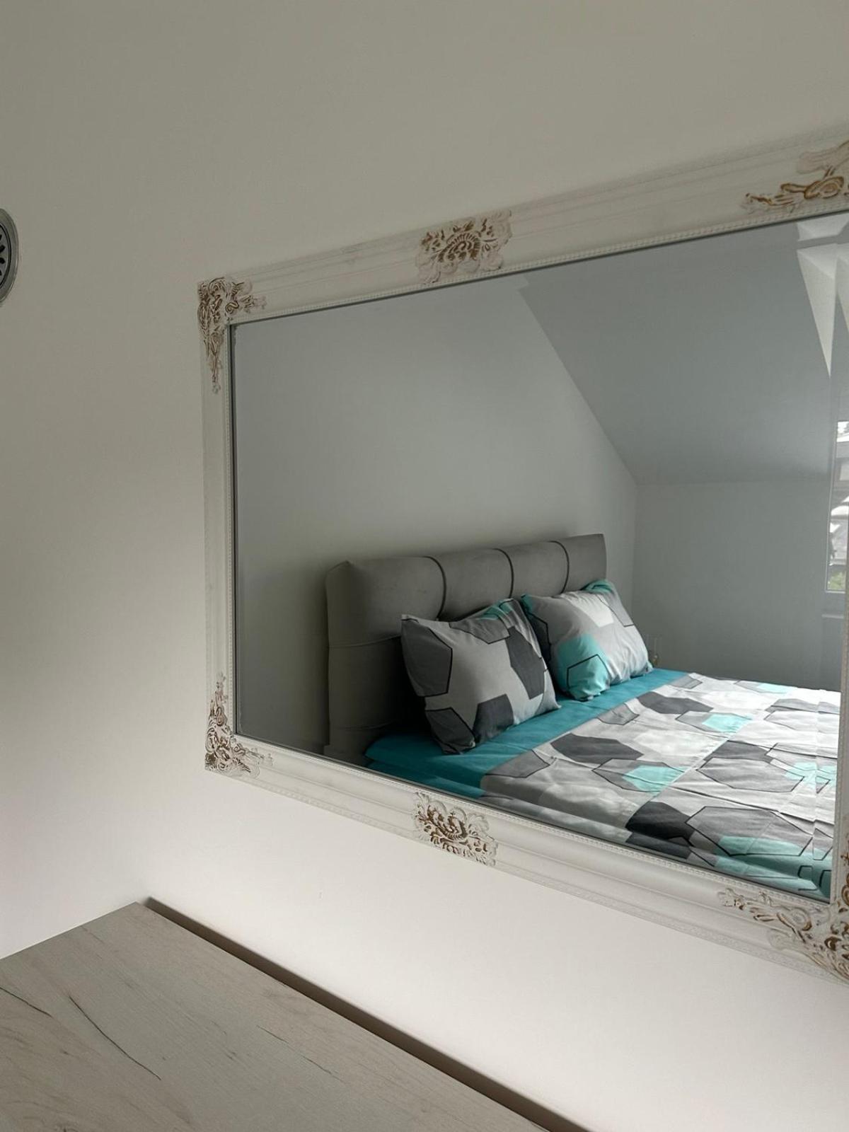 Apartment Holiday วรินรัชกา บานยา ภายนอก รูปภาพ