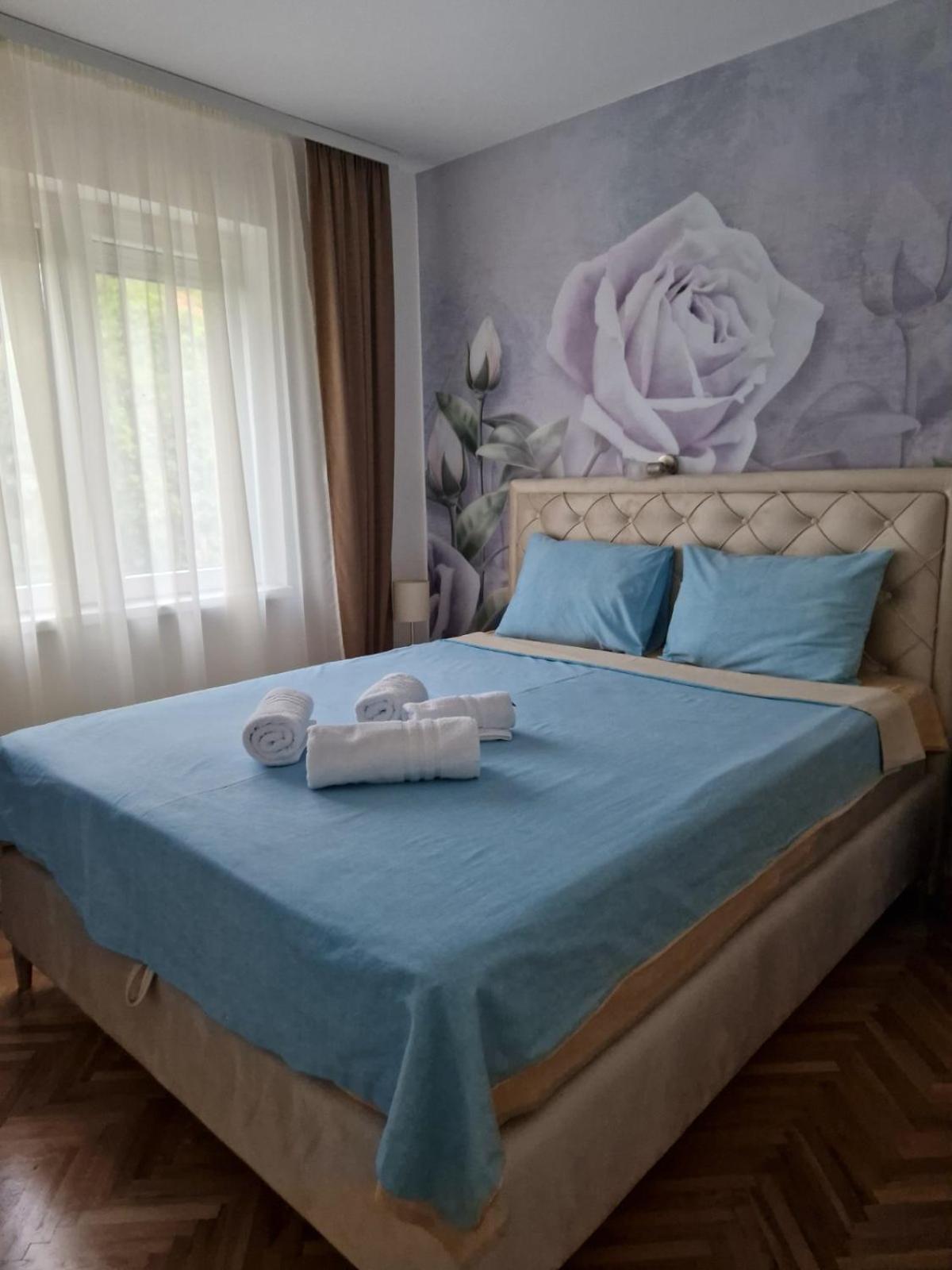 Apartment Holiday วรินรัชกา บานยา ภายนอก รูปภาพ