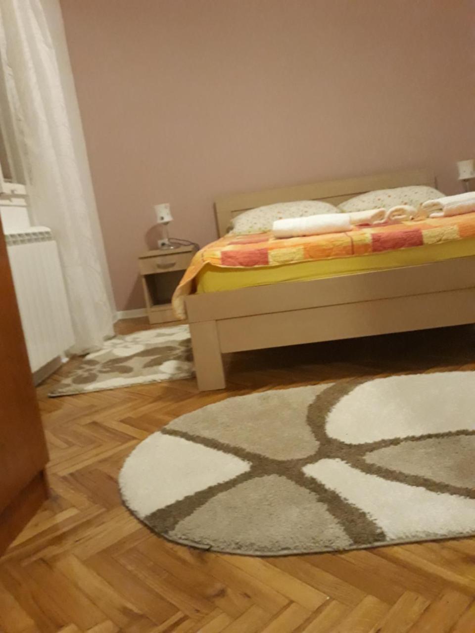 Apartment Holiday วรินรัชกา บานยา ภายนอก รูปภาพ